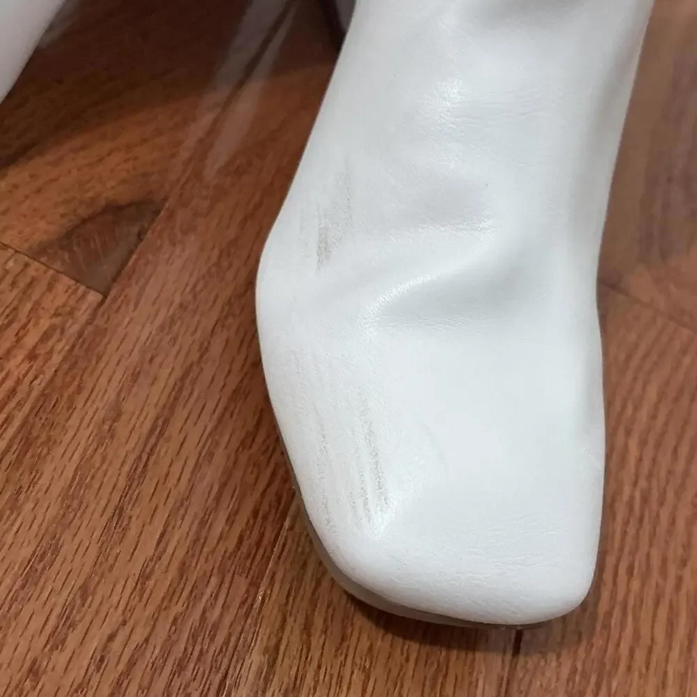 Women's white Boots